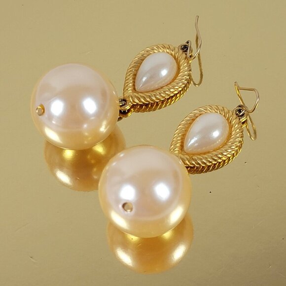 Givenchy Gold-Tone Cream Faux Pearl Dangle Earrings 2 In  21mm - Picture 3 of 6